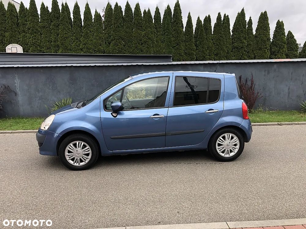 Renault Modus 1.2 16V Dynamique - 8
