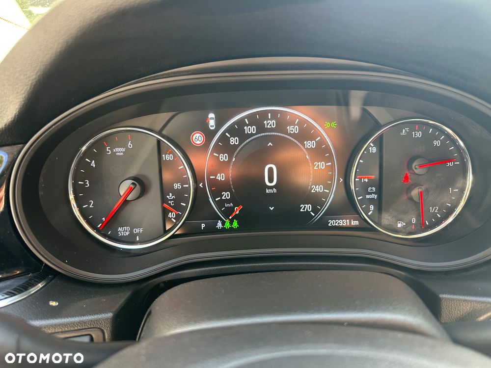 Opel Insignia - 34