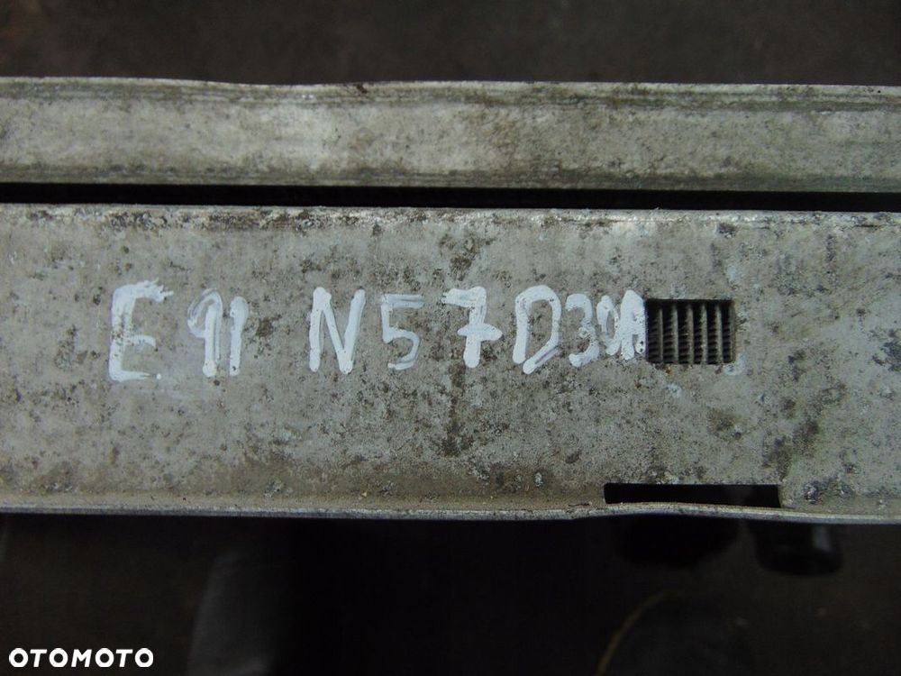CHŁODNICE E91 3.0D N57D30A - 4