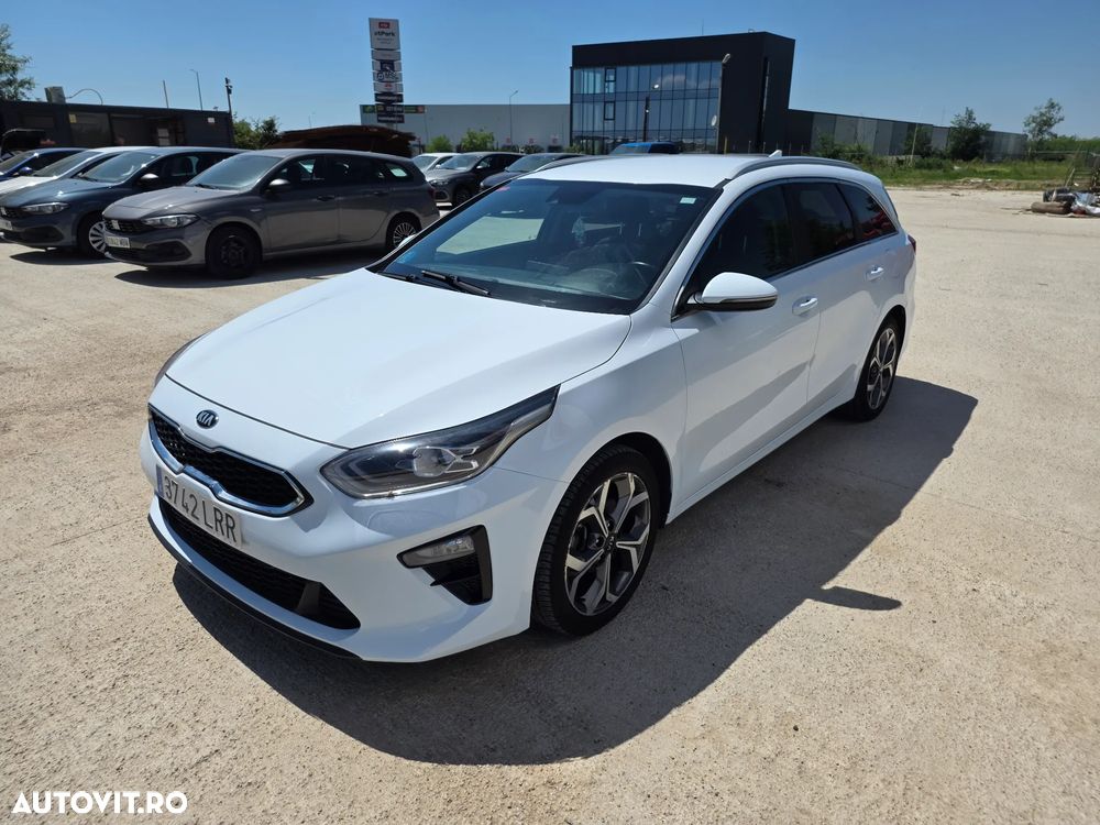Kia Ceed 1.6 DSL MHEV 7DCT HP GT Line - 2