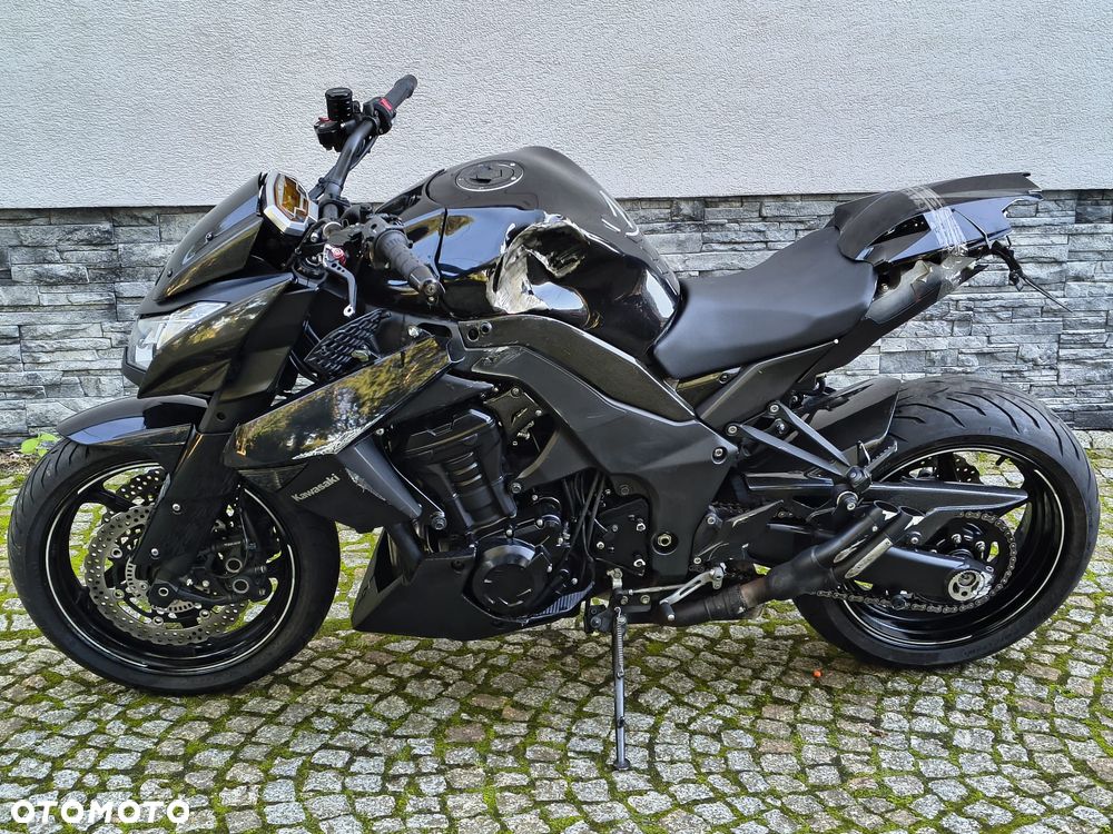 Kawasaki Z 1000 - 16