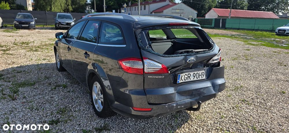 Ford Mondeo 2.0 Trend X - 11
