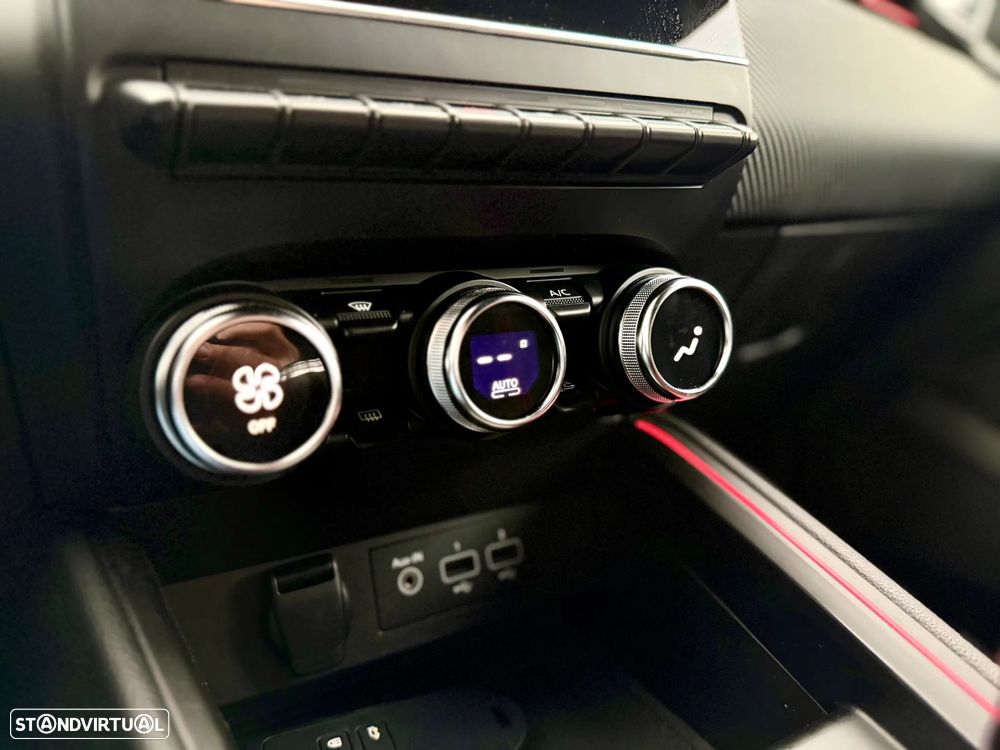 Renault Clio TCe 90 R.S. LINE - 23