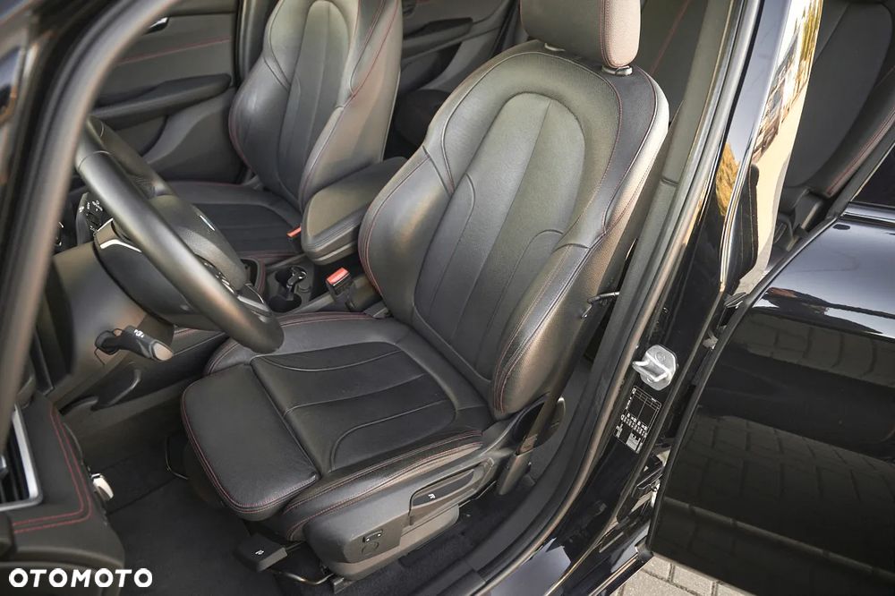 BMW Seria 2 218d Gran Tourer Sport-Aut Sport Line - 20