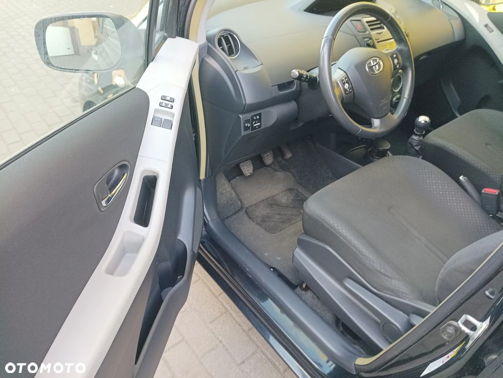 Toyota Yaris 1.33 VVT-i Cool - 9