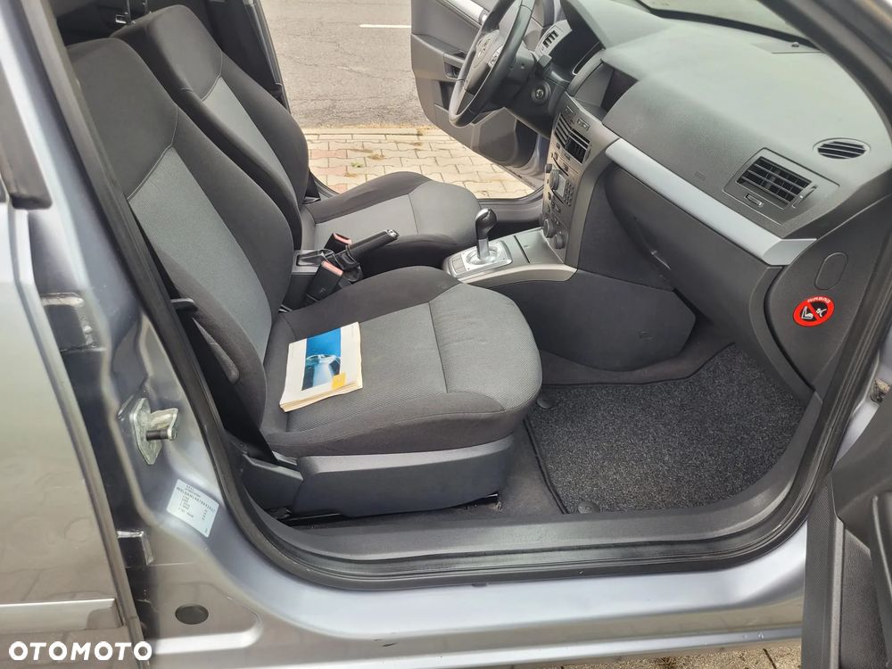 Opel Astra III 1.6 Cosmo Easytronic - 9