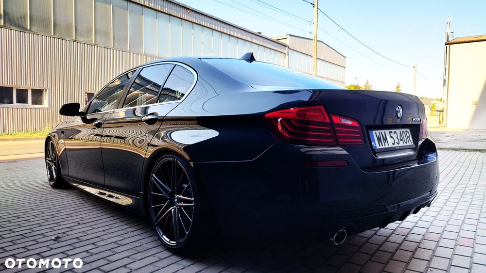 BMW Seria 5 535i - 8