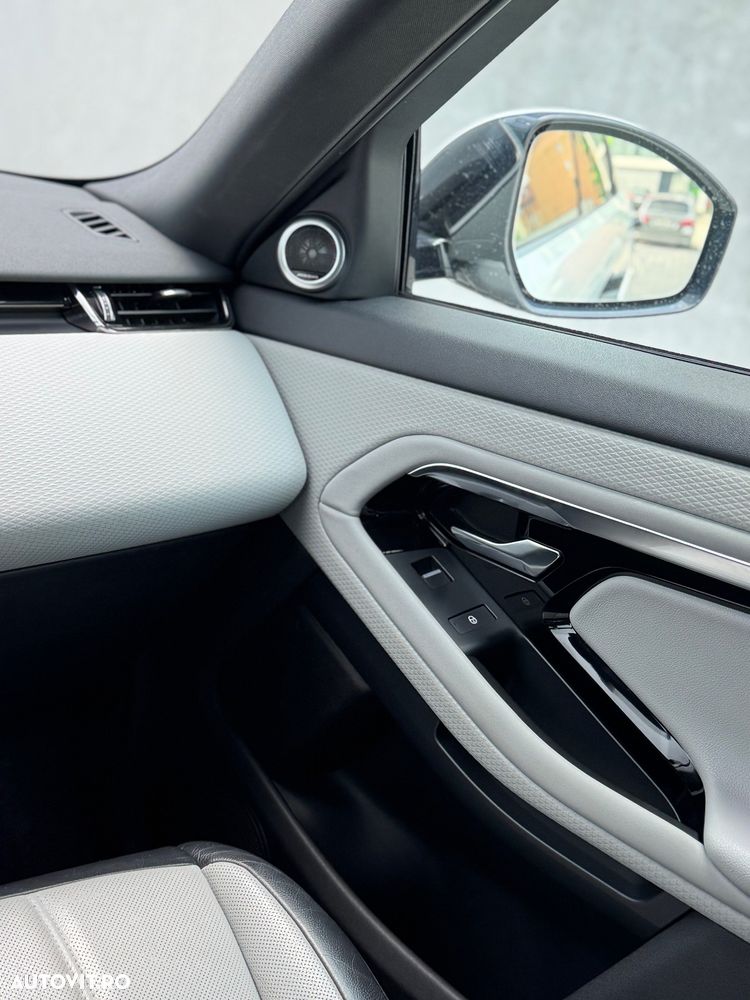 Land Rover Range Rover Evoque - 20