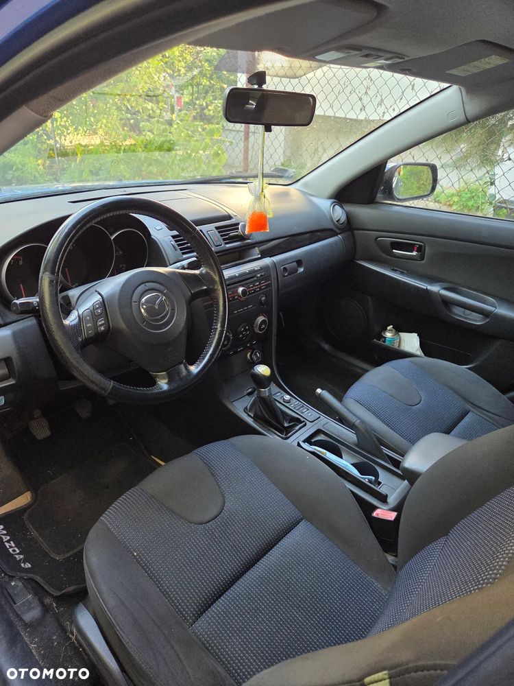 Mazda 3 - 7