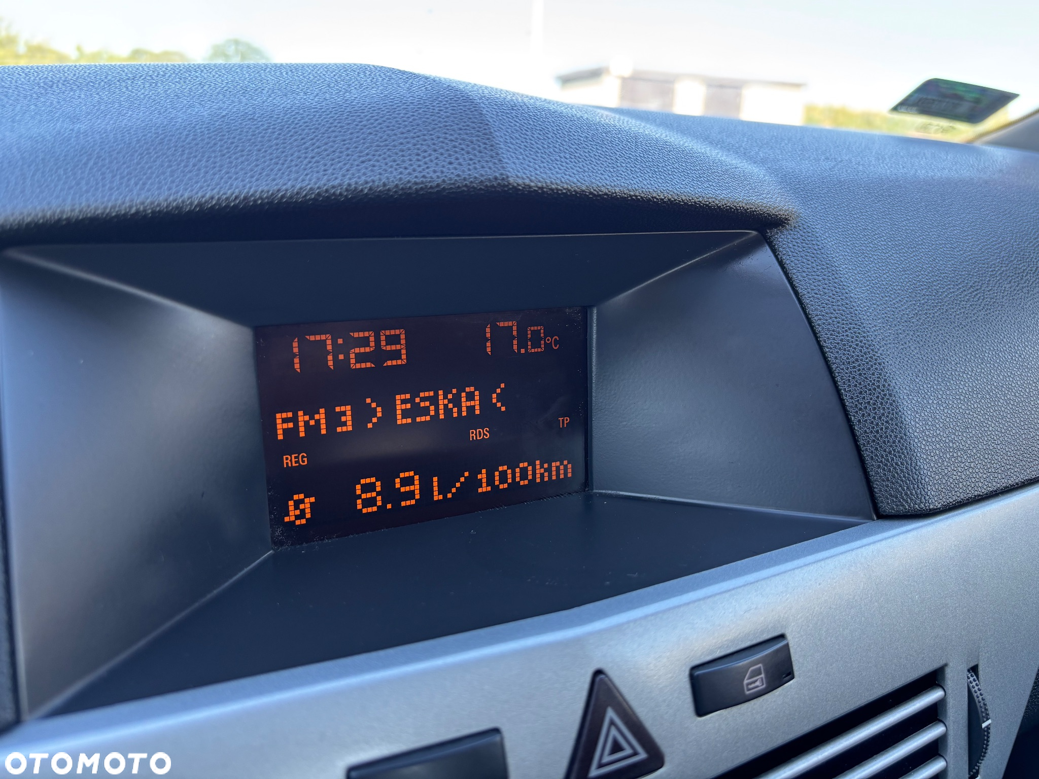 Opel Astra GTC 1.4 - 11