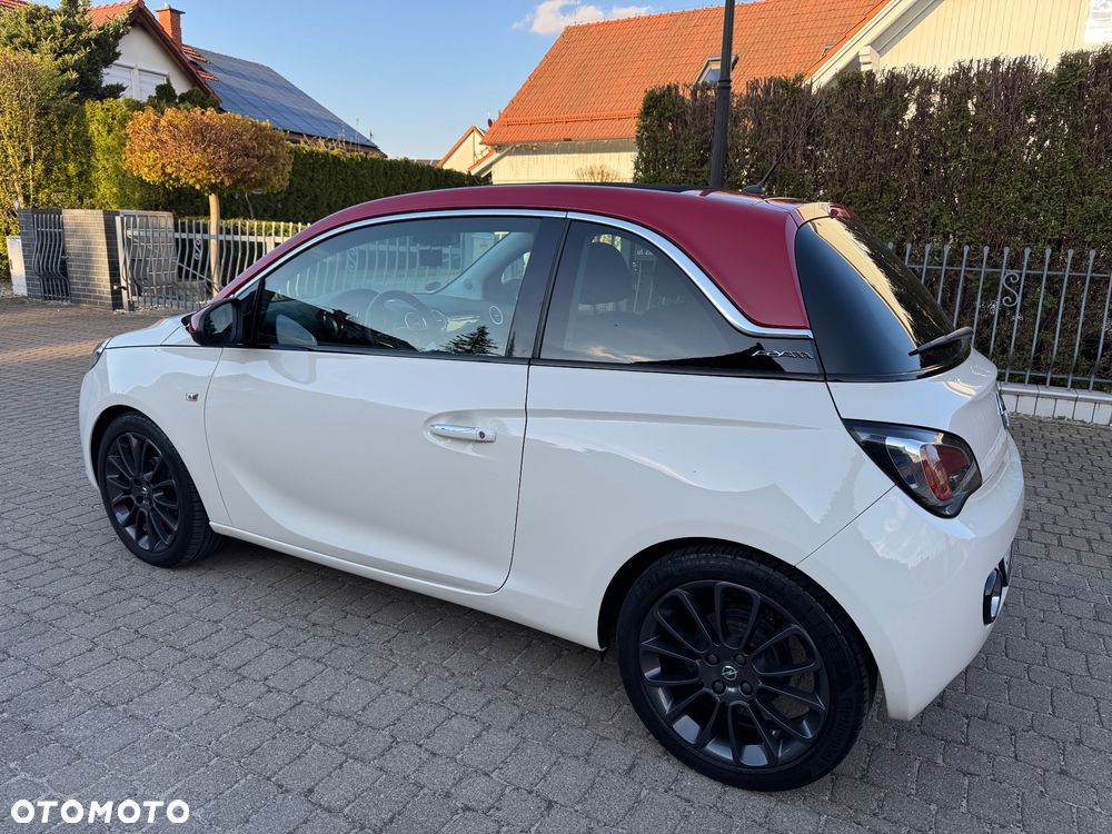 Opel Adam 1.2 - 24