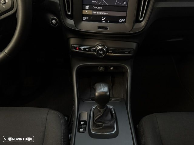 Volvo XC 40 1.5 T3 Inscription Tech Edition - 14