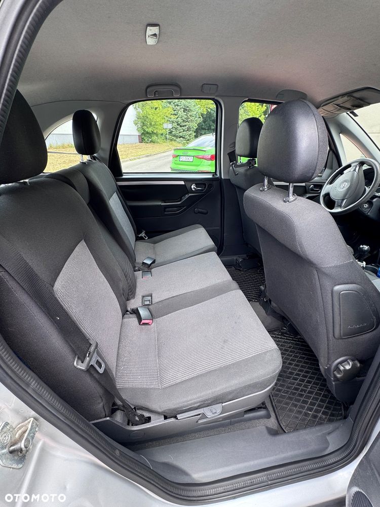 Opel Meriva 1.6 (Essentia) - 5