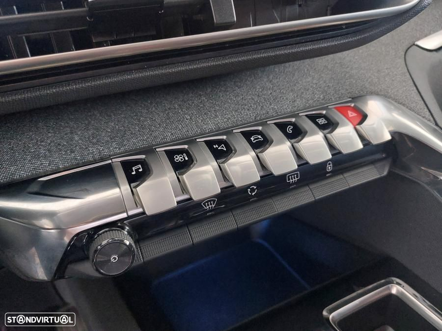 Peugeot 5008 1.2 PureTech Allure EAT8 - 35