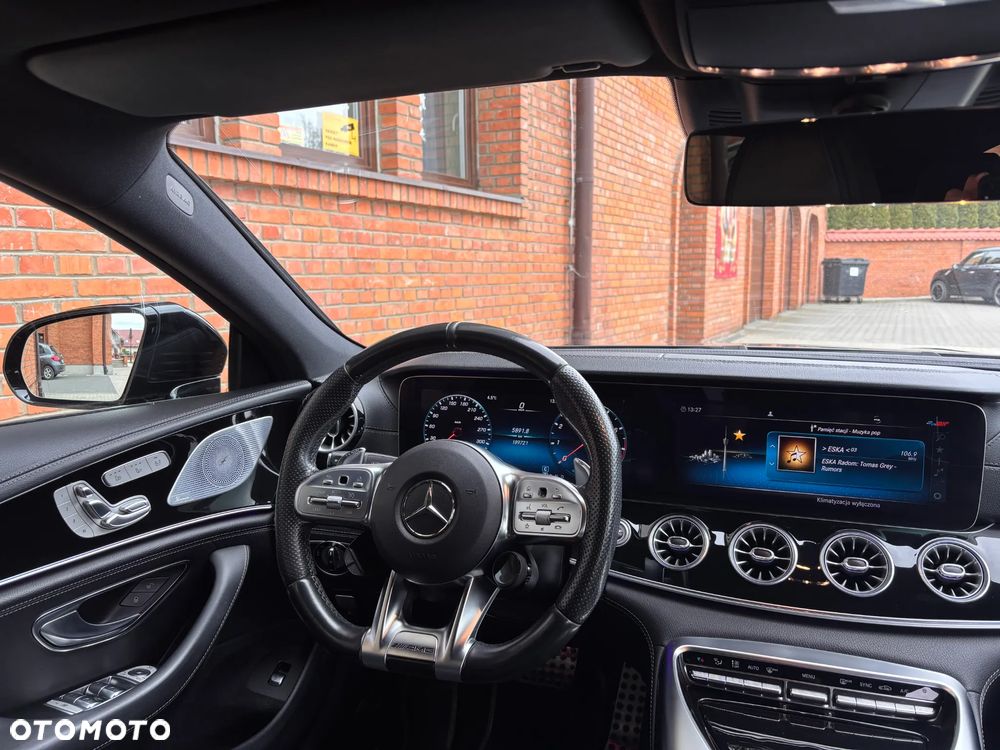 Mercedes-Benz AMG GT 43 4-Matic+ - 12