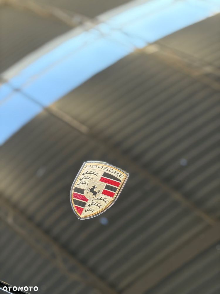 Porsche Cayenne Standard - 9