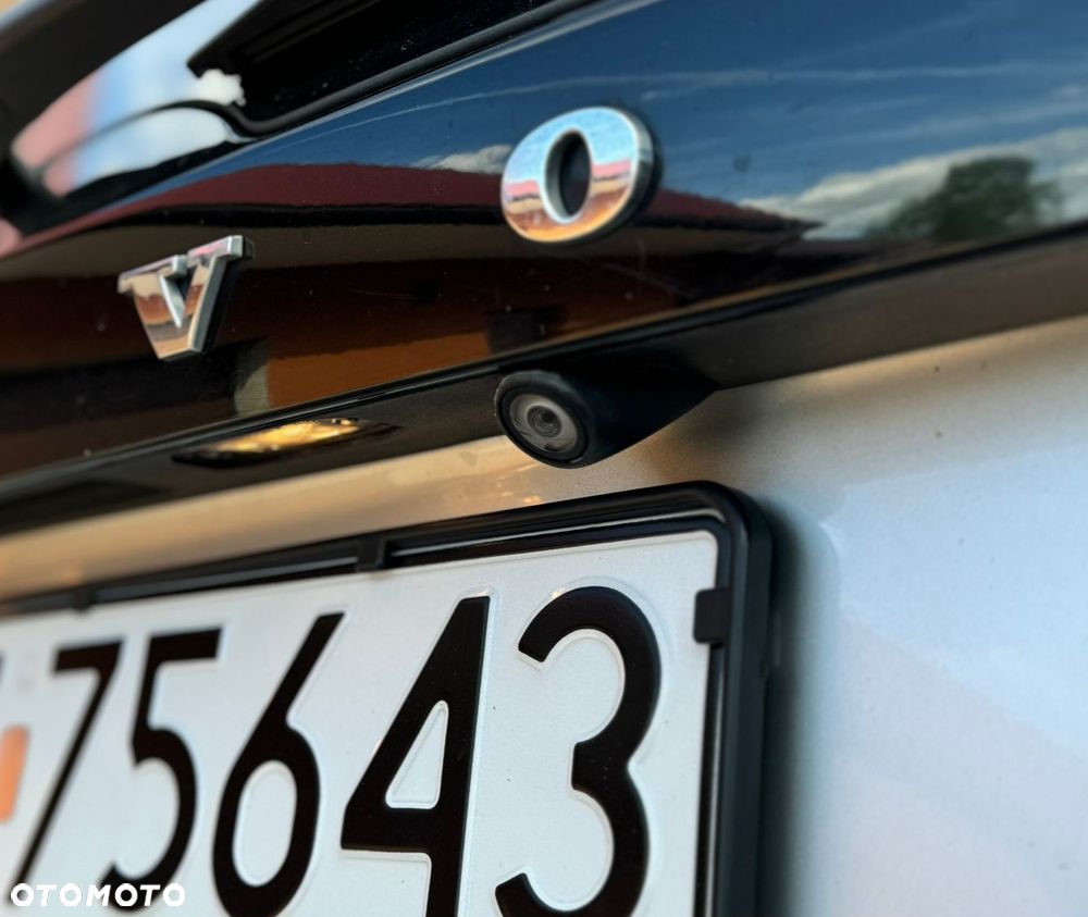 Volvo V60 D4 Momentum - 21