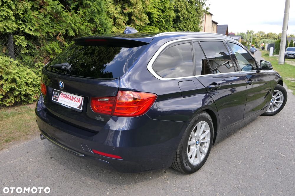 BMW Seria 3 320d Efficient Dynamics Edition Luxury Line - 11