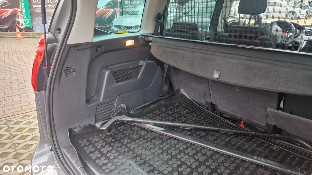 Peugeot 5008 HDI FAP 150 Allure - 20