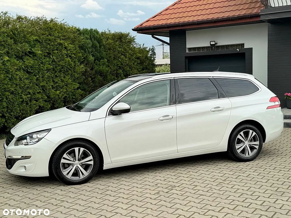 Peugeot 308 1.6 BlueHDi Allure S&S - 9