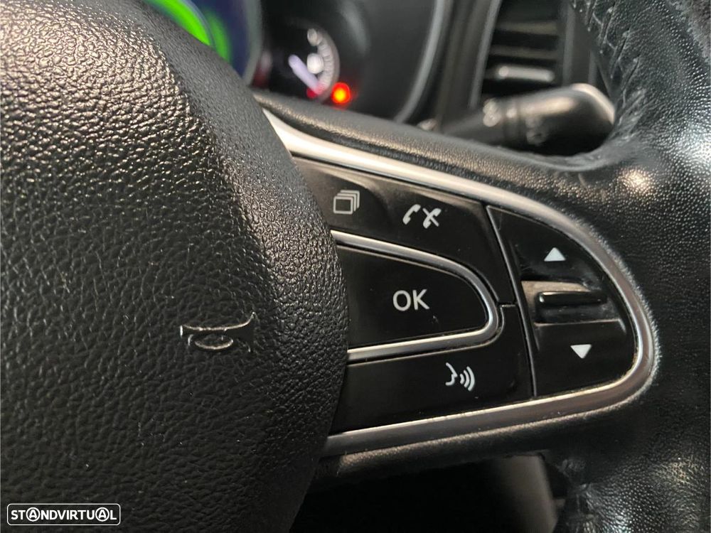 Renault Mégane Sport Tourer 1.5 Blue dCi Zen - 40