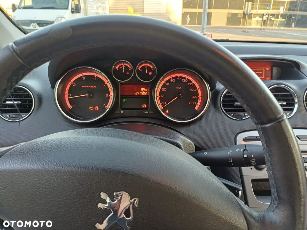 Peugeot 308 - 11
