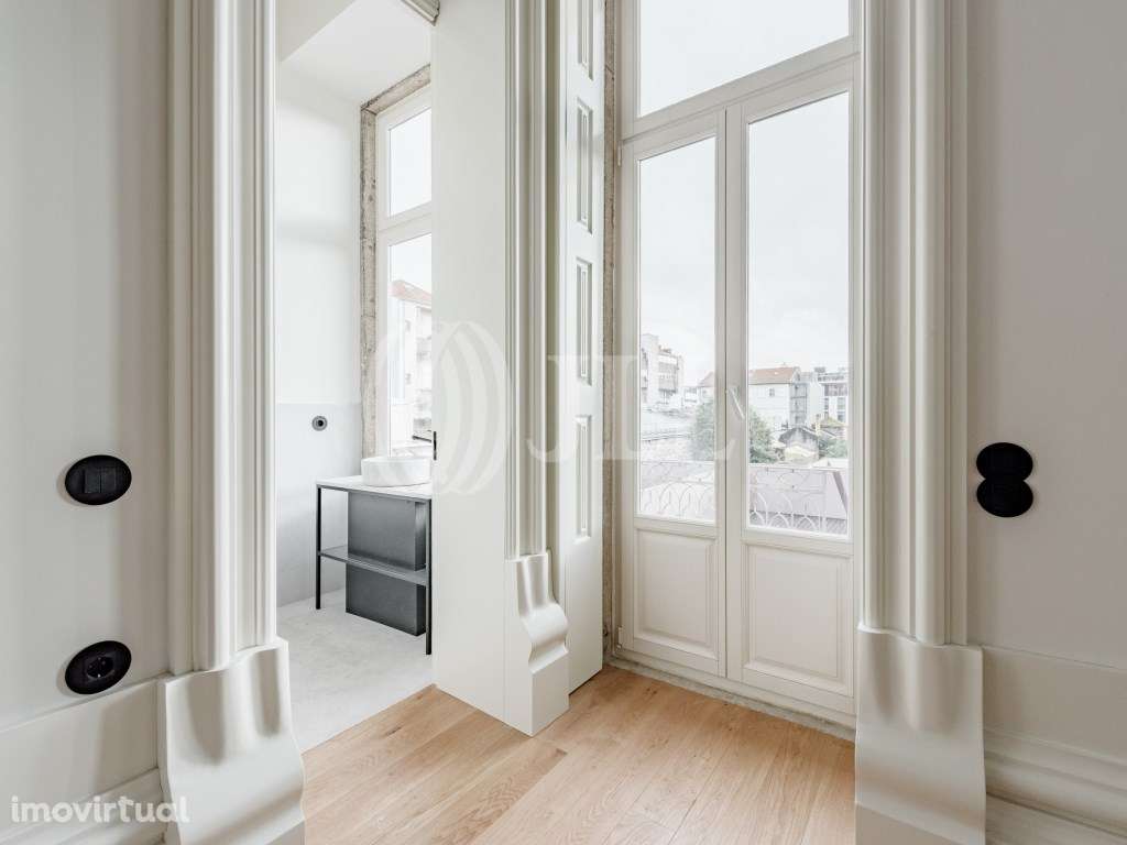 Apartamento T0 com terraço, no Porto - Grande imagem: 4/20