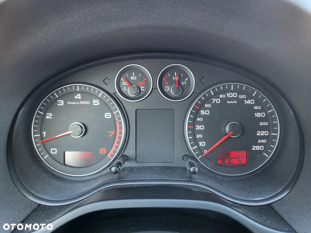 Audi A3 Sportback - 15