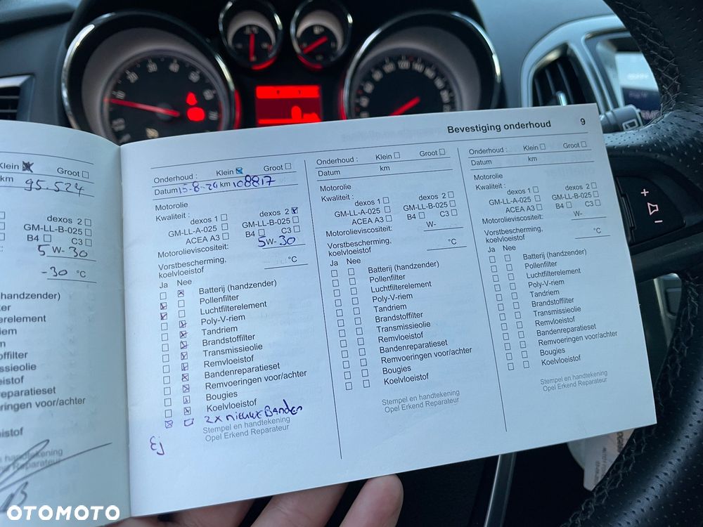 Opel Astra 1.4 Turbo Edition - 33