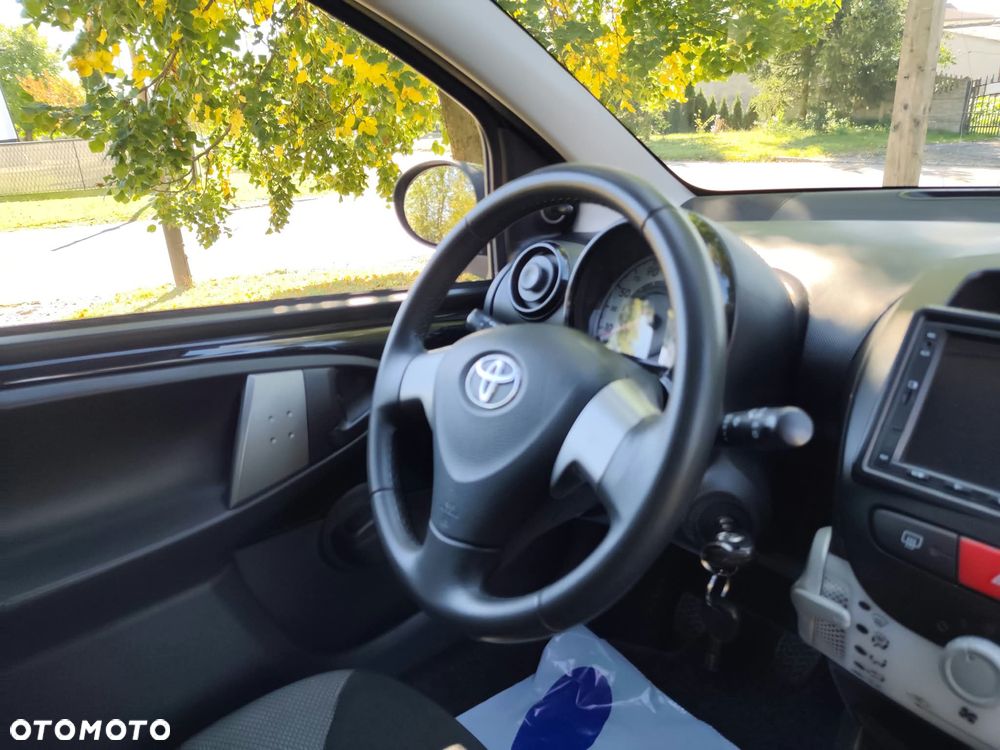 Toyota Aygo - 5