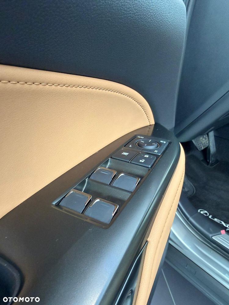 Lexus NX 350h Prestige AWD - 13