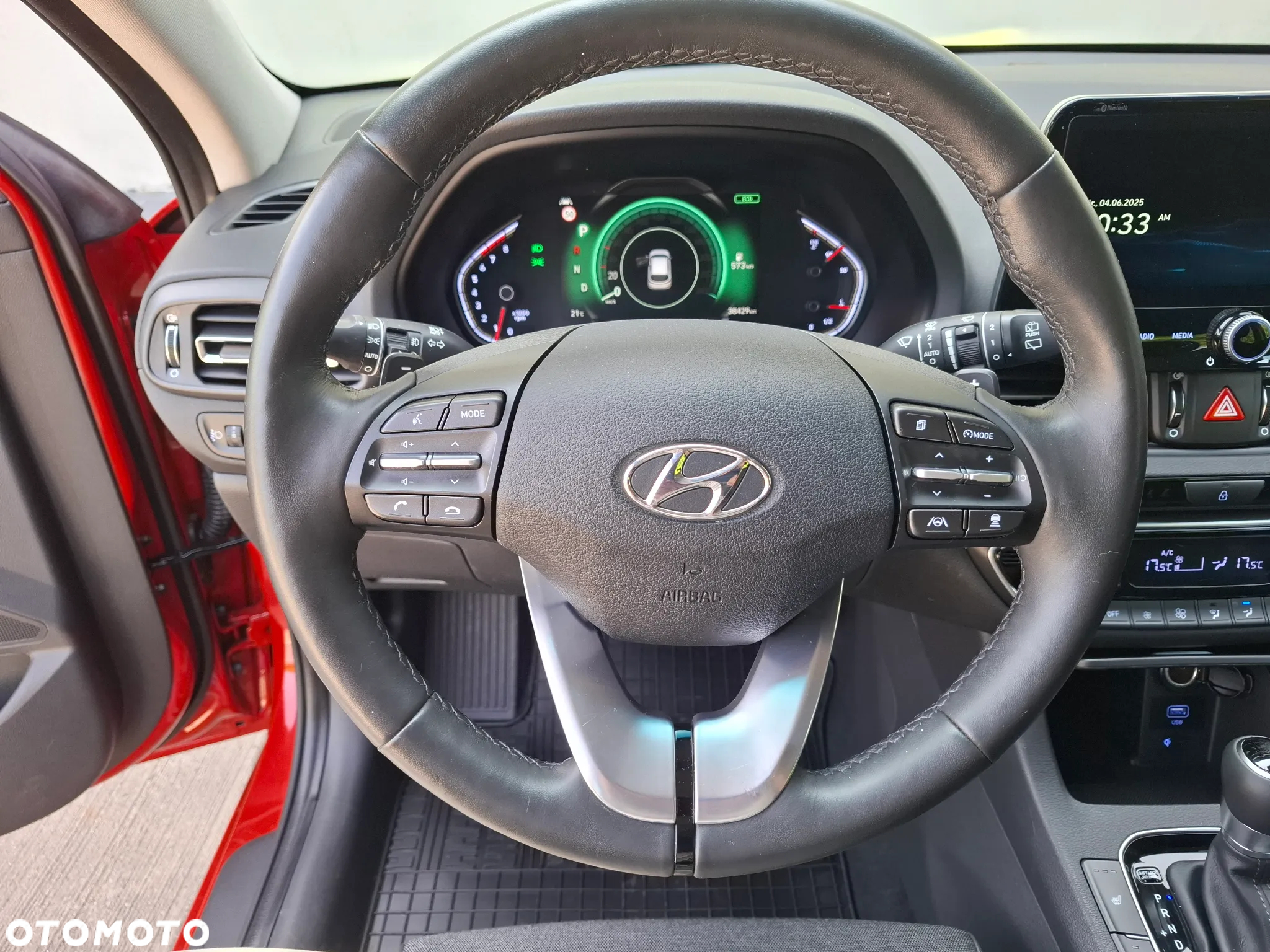 Hyundai i30 1.5 T-GDI 48V-Hybrid DCT Intro - 24