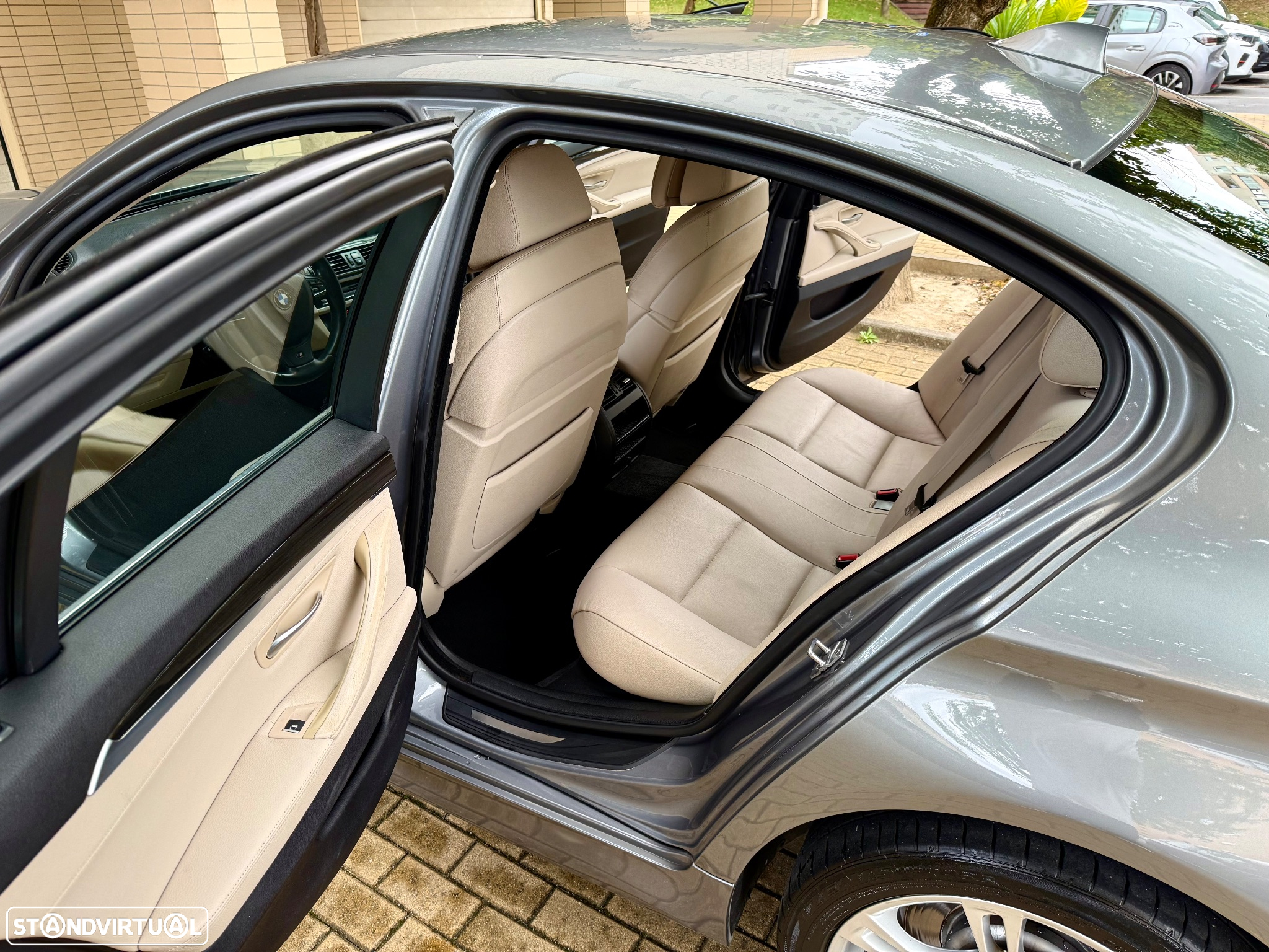 BMW 530 d Auto - 25