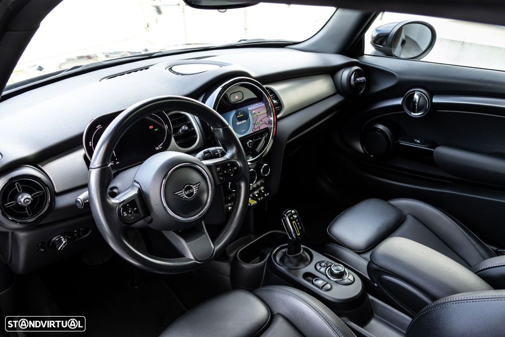 MINI 3 Portas Cooper E Classic S - 27