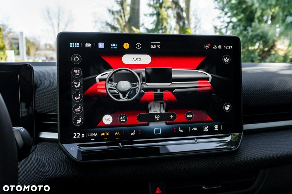 Volkswagen T-Roc - 33