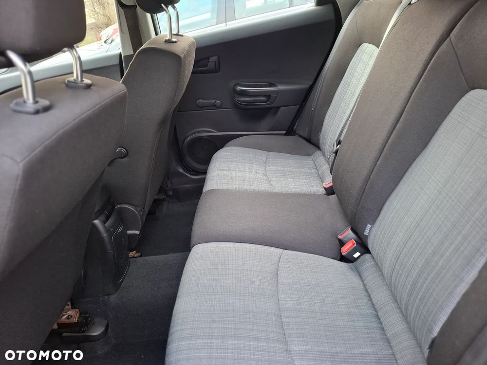 Kia Ceed 1.4 CVVT Dream-Team Edition - 22