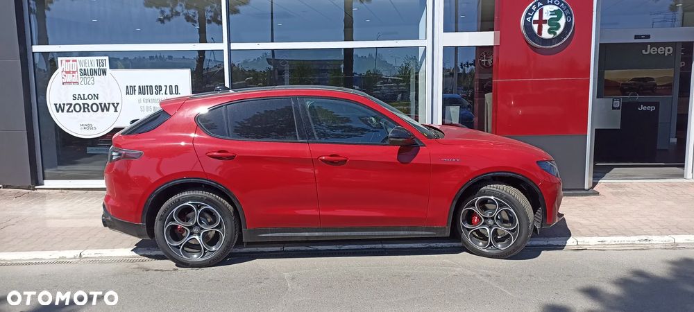 Alfa Romeo Stelvio 2.0 Turbo 16V AT8-Q4 Veloce - 2