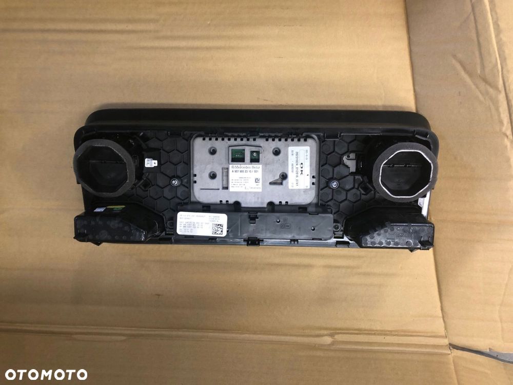 SPRINTER III 907/910 18- RADIO WYŚWIETLACZ NAWIGACJA KOD - 12