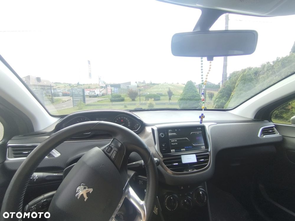 Peugeot 2008 1.6 VTi Active - 11