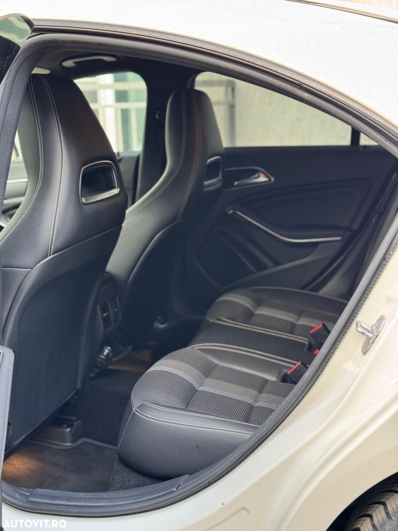 Mercedes-Benz CLA 200 d 4MATIC SB Aut. - 9