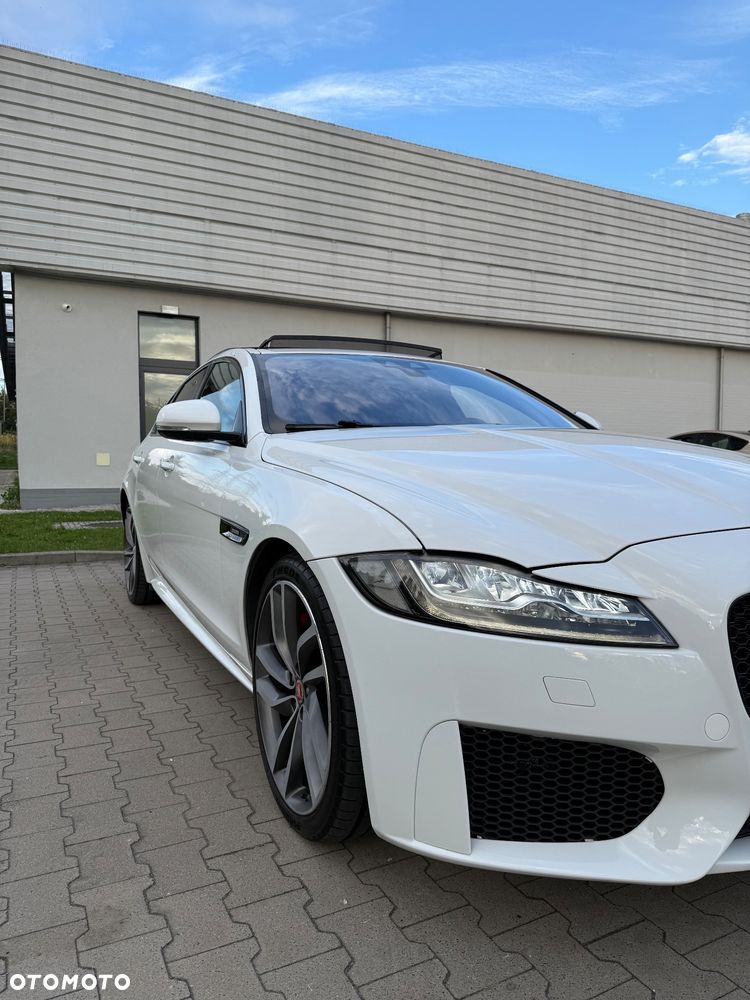 Jaguar XF 3.0 V6 AWD Pure - 8