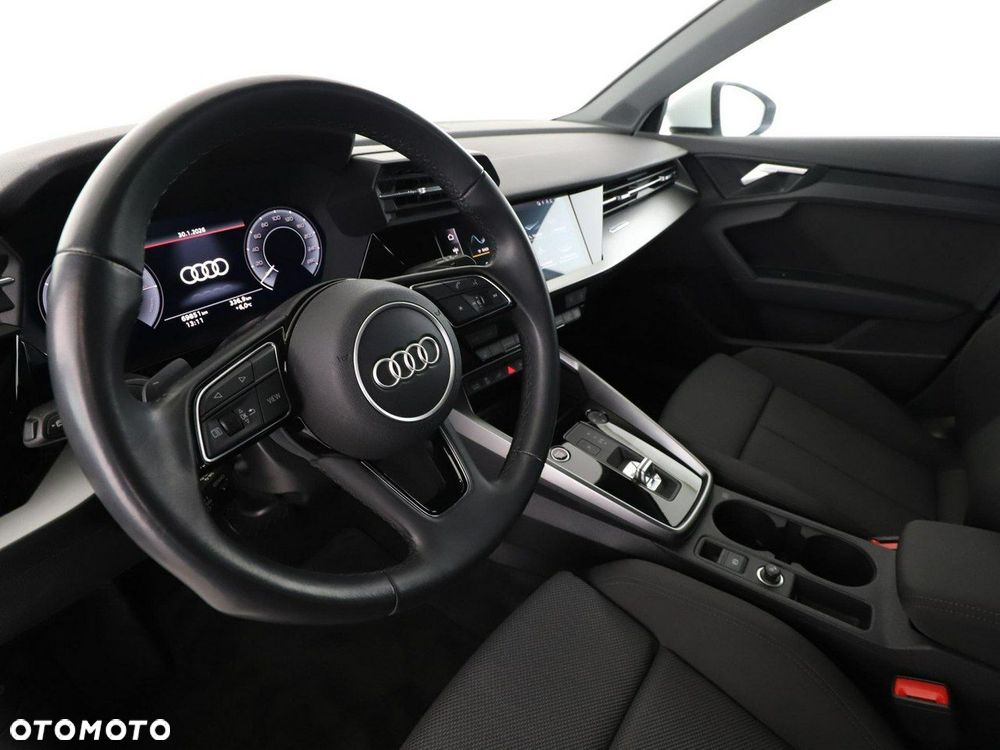 Audi A3 Sportback 40 TFSIe S tronic S line - 16