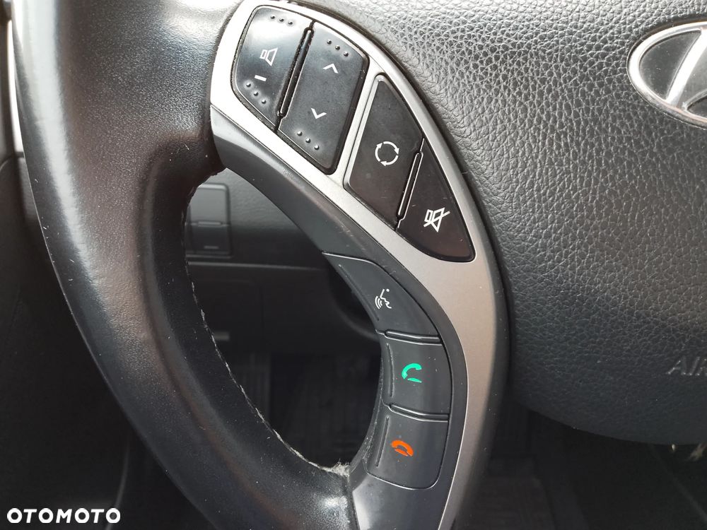 Hyundai i30 1.6 CRDi BlueDrive Comfort - 18