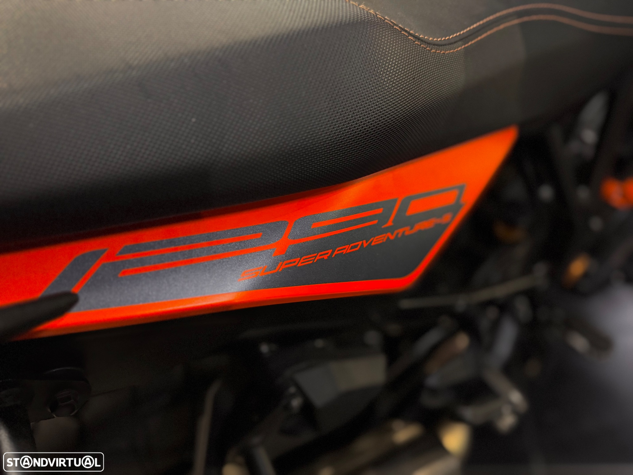 KTM 1290 Super Adventure S - 12
