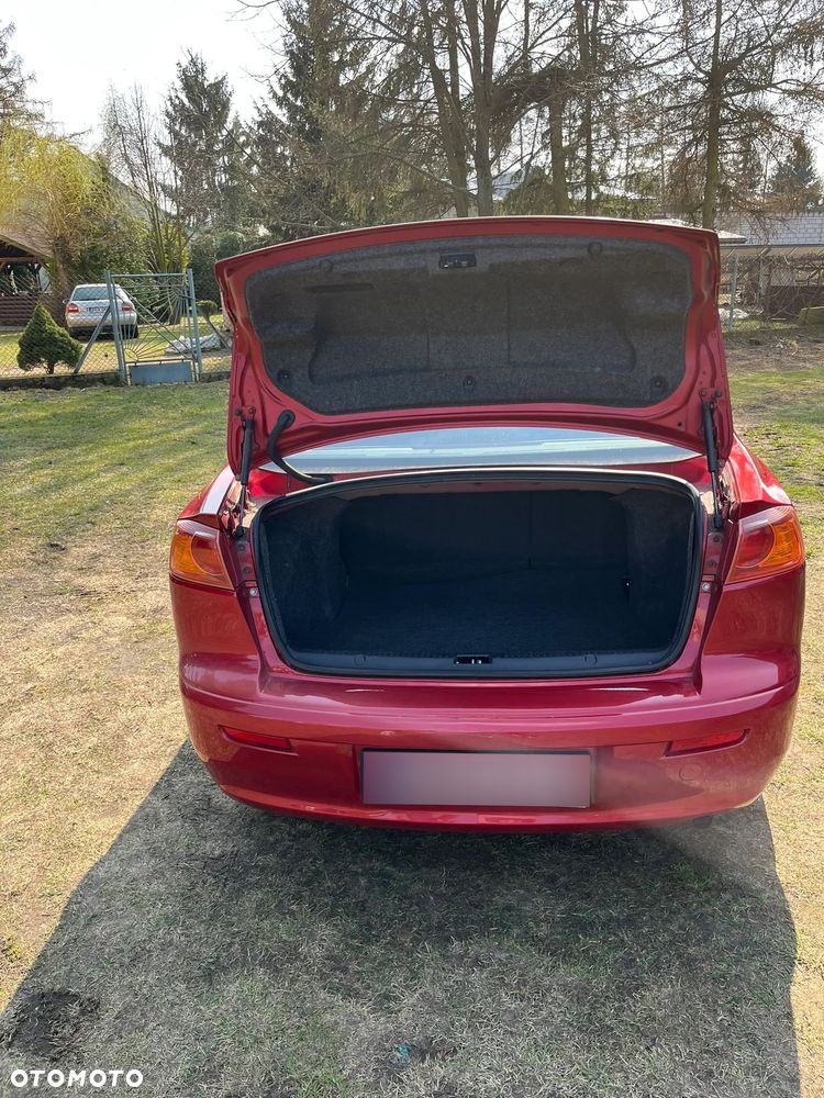 Mitsubishi Lancer 1.8 Invite - 9