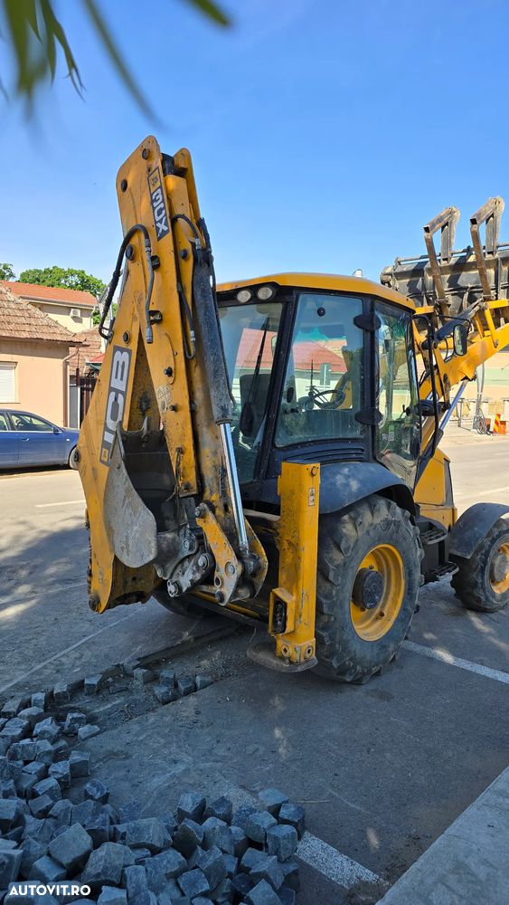 JCB 3cx - 4