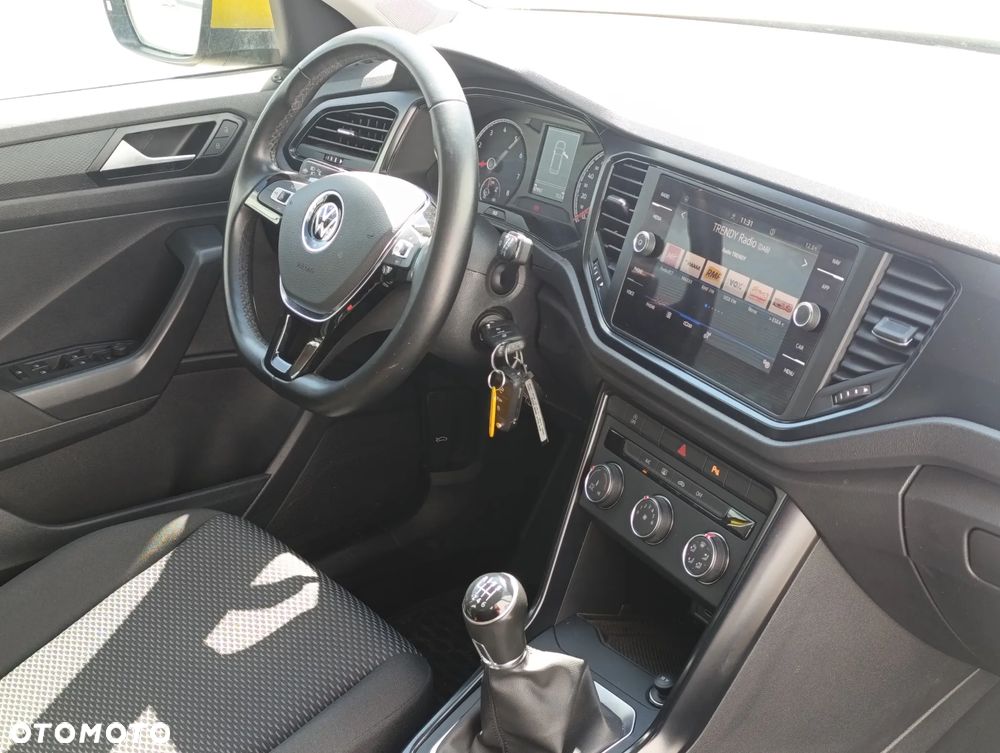 Volkswagen T-Roc 1.0 TSI Advance - 30