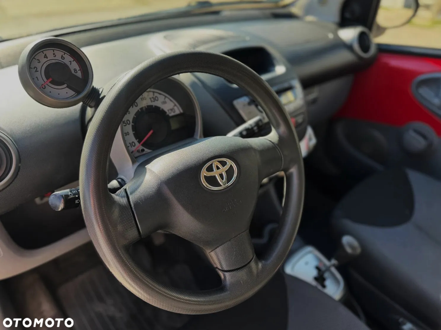 Toyota Aygo 1.0 VVT-i Luna MM A/C - 12