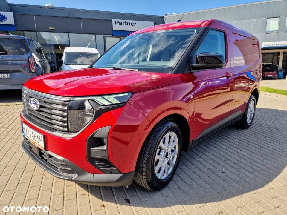 Ford Transit Courier - 3