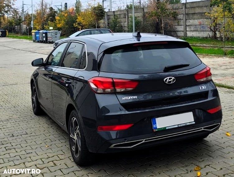 Hyundai i30 1.0 T-GDI 120CP 5DR M/T Highway - 4
